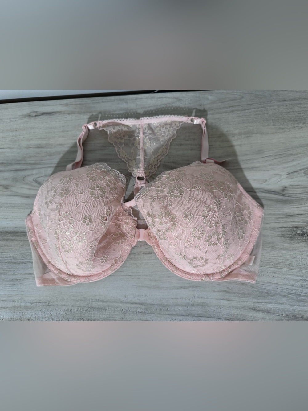 NWT Victoria's Secret Blush Pink Lace Push-Up Bra 36D